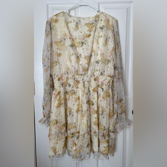 White/Yellow Floral Tie-Front Mini Dress Size 2X - Picture 3 of 4